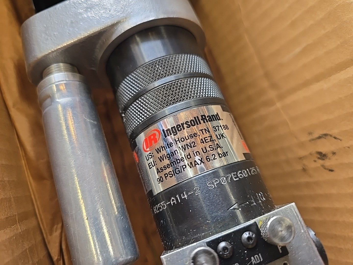 2 Spindle ARO Twin Head, Ingersoll Rand 8255-A14-2 Par-A-Matic Self Feed Drill