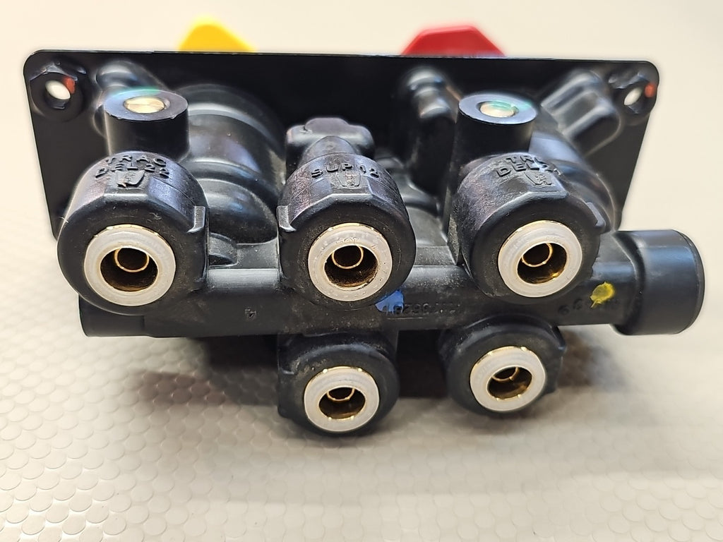 NEW OEM Genuine Bendix MV-3 Parking Air Brake Dash Control Valve