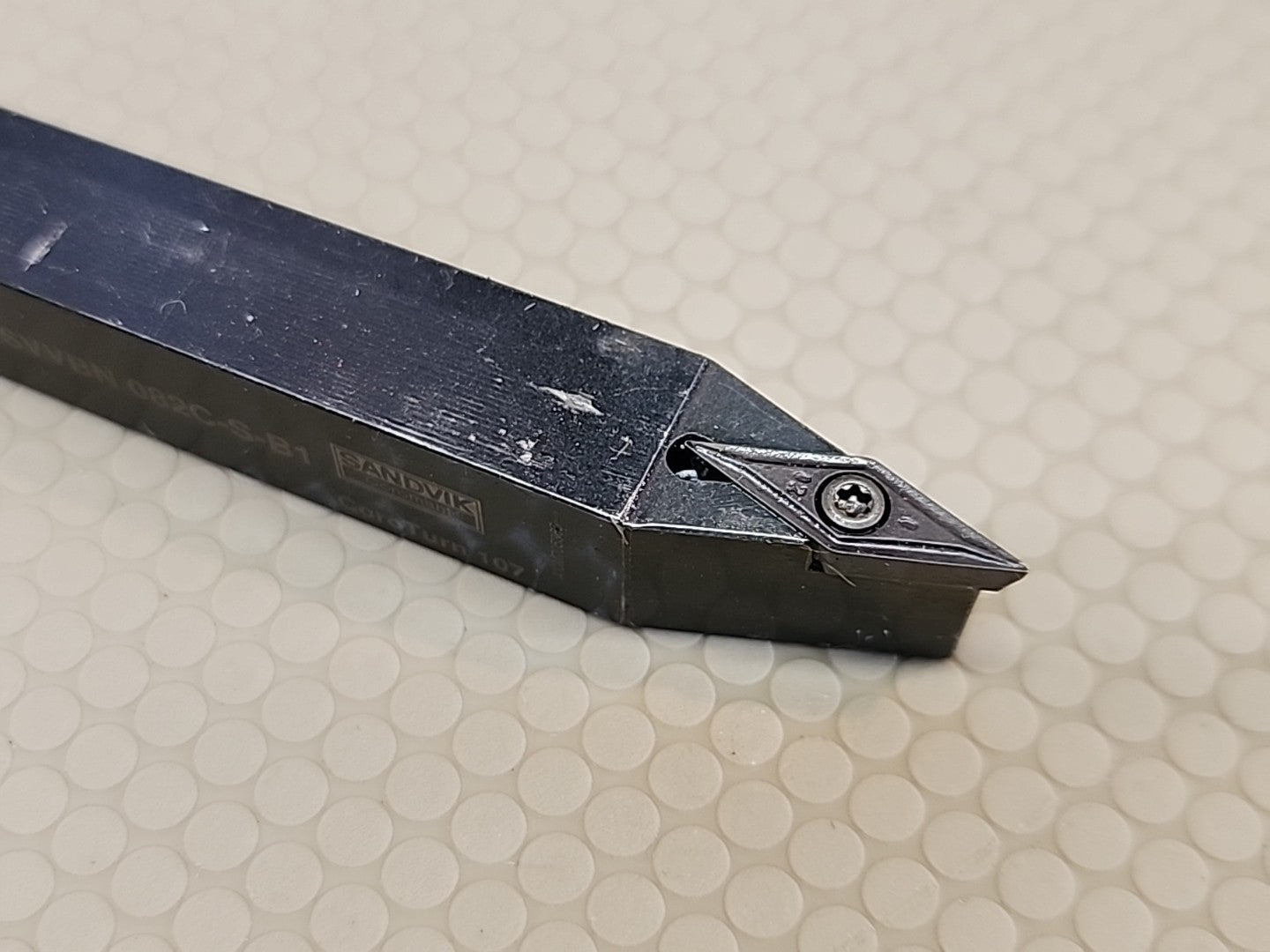Sandvik SVVBN 082C-B1 Indexable Tool Holder  Turning Tool