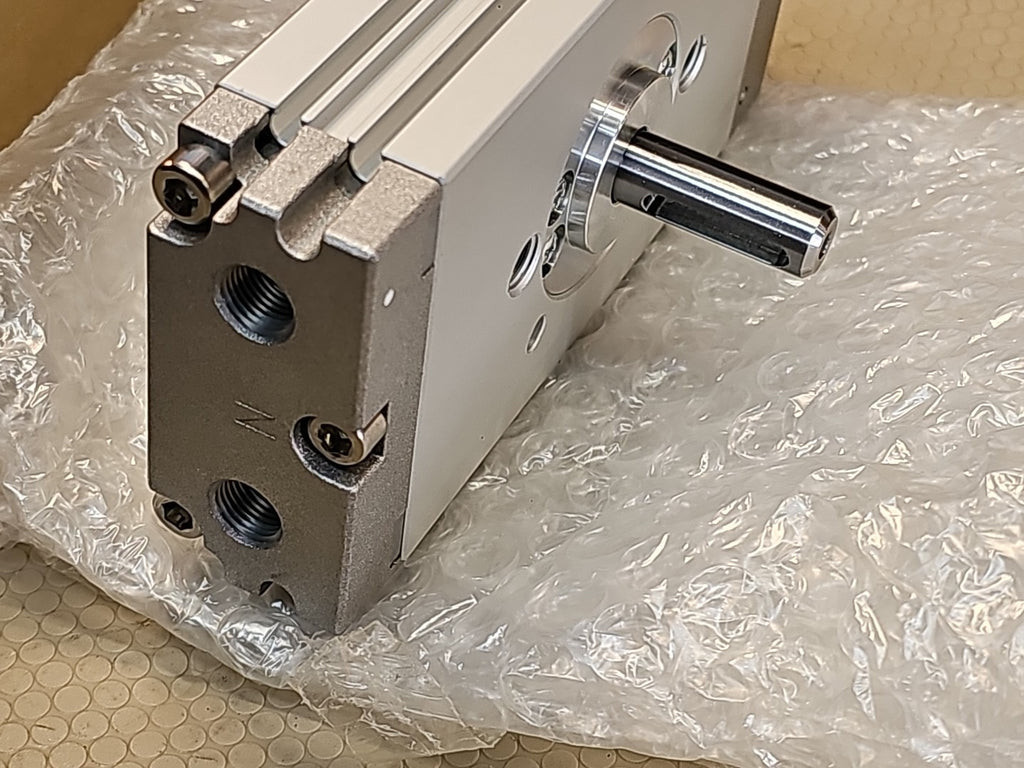 ONE Brand New SMC CDRQ2BS20TN-180 Rotating Cylinder 