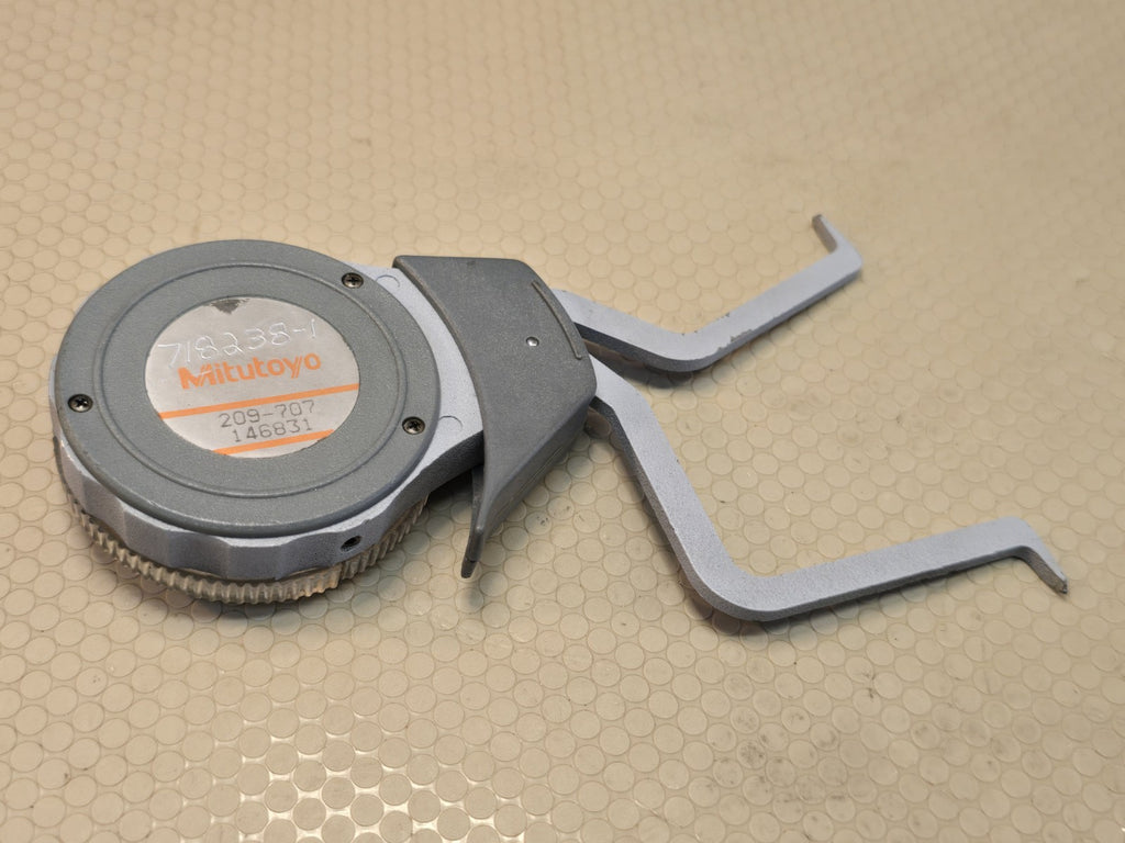 Mitutoyo 209-707 Internal Dial Caliper Gage, 2.4-3.2" Range, .0005" Graduation