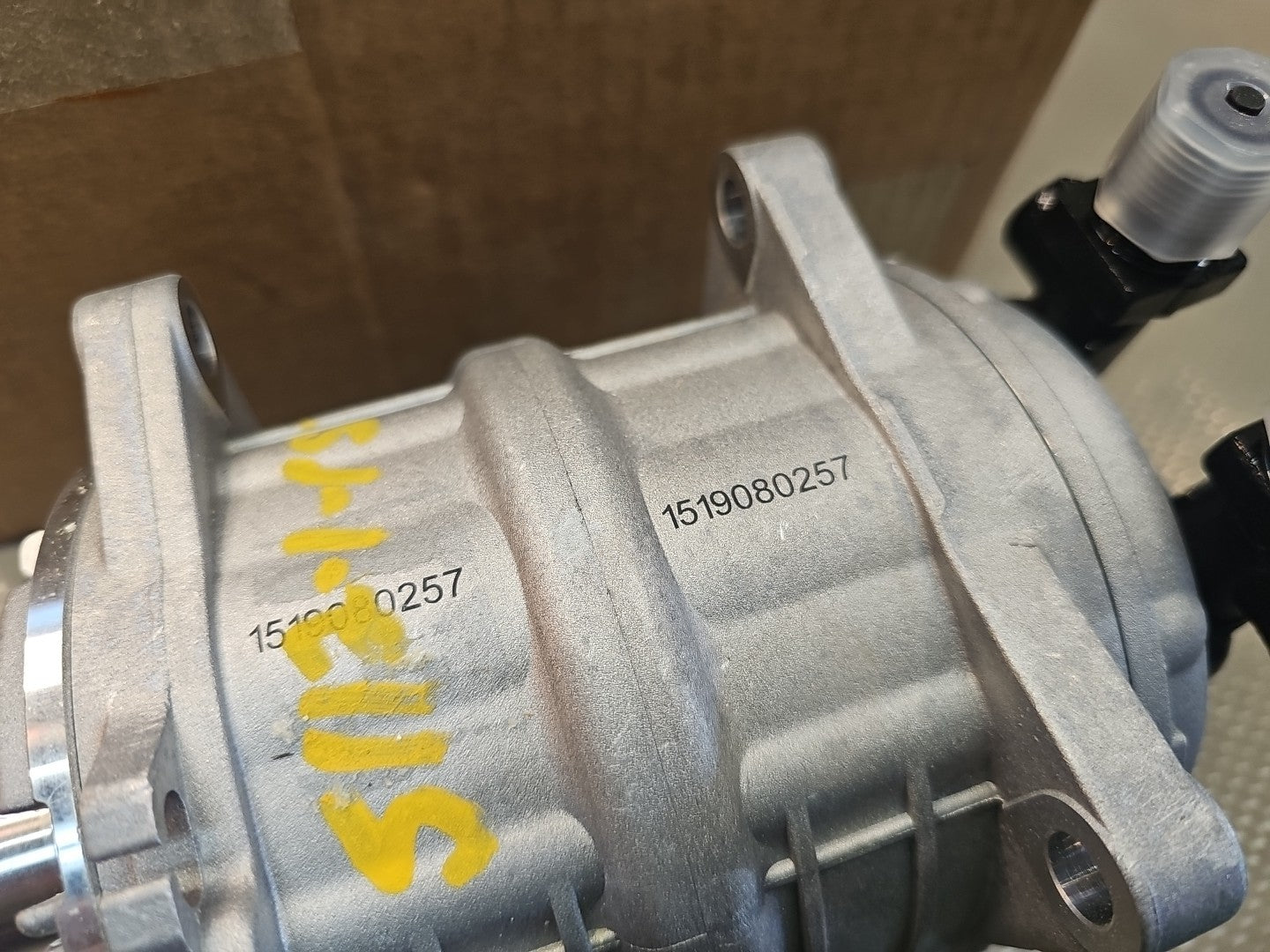 HD Compressor 5112-1-15 1519080152 Sandy Crawler?