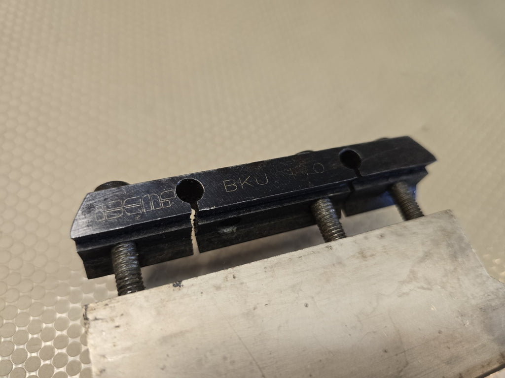 ISCAR SGTBU Tool Block Wedge Block BKU-110 SGTBU 32 8M *Read*
