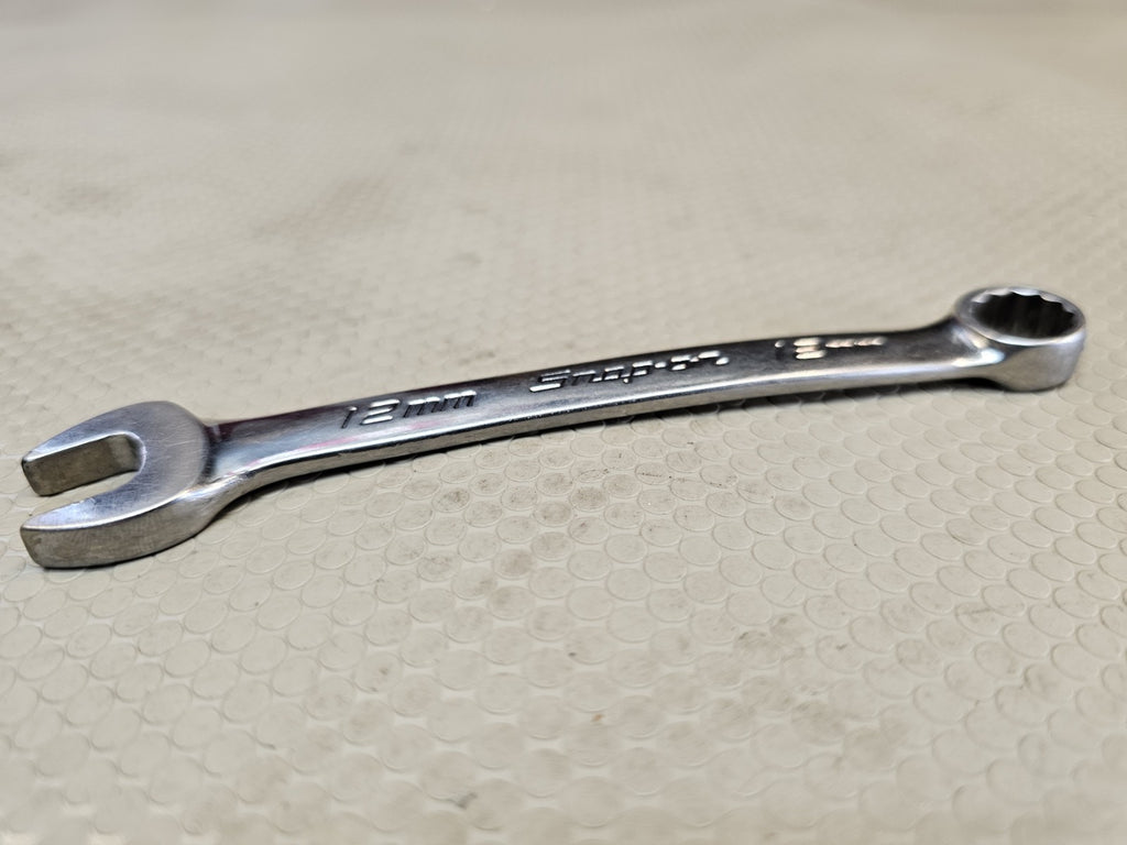 Snap-On USA 12mm 12-Point Metric Flank Drive Short Combination Wrench OEXM12B