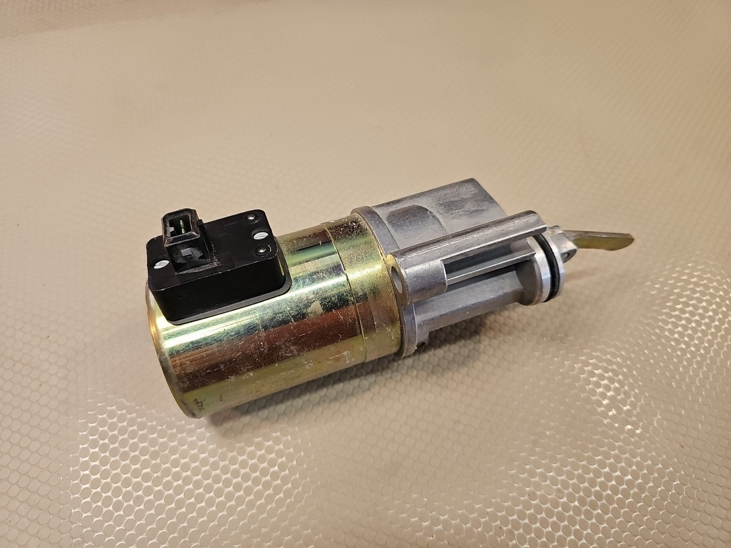 NEW Fuel Shutoff Solenoid 0419-9900 12V fits Deutz 1012 USA INVENTORY Starter