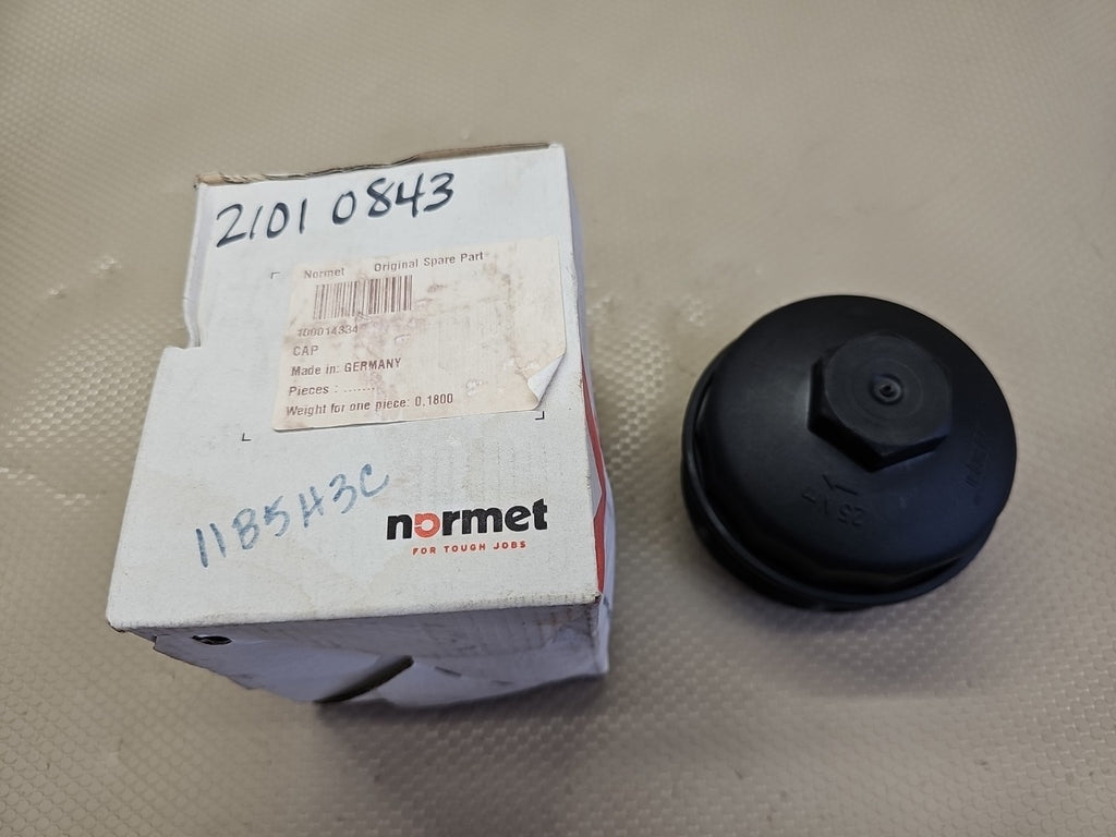 Hengs PA 66 GF 35 4039-102-008 Normet Parts 100014334 Oil Filter Cap Mahle