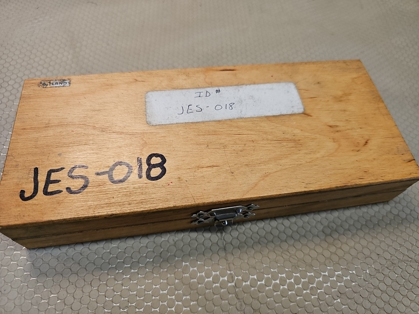 VIS 1-2" NO. 2-219-002 SCREW THREAD MICROMETER .001" 
