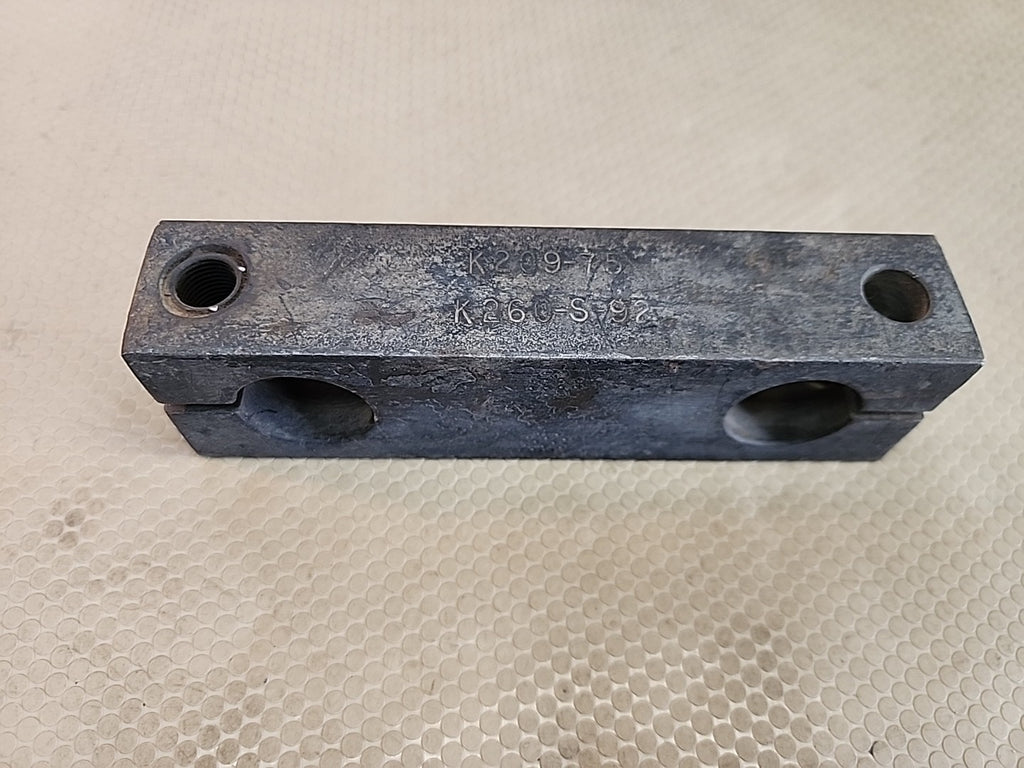 KENWORTH LEAF SPRING SHACKLE SIDE BAR OEM PETERBILT/KENWORTH K209/75 K260-S-92