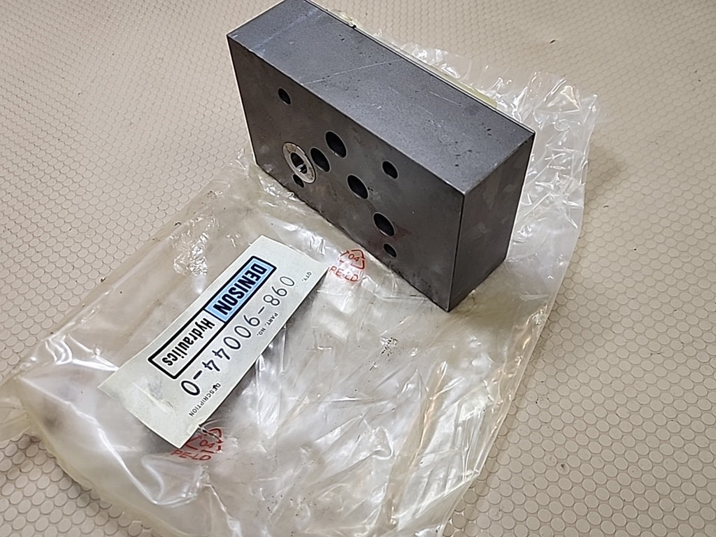 Denison Hydraulics Hydraulic Flow Control Valve ZRV-T-02 098-900440 Check Valve
