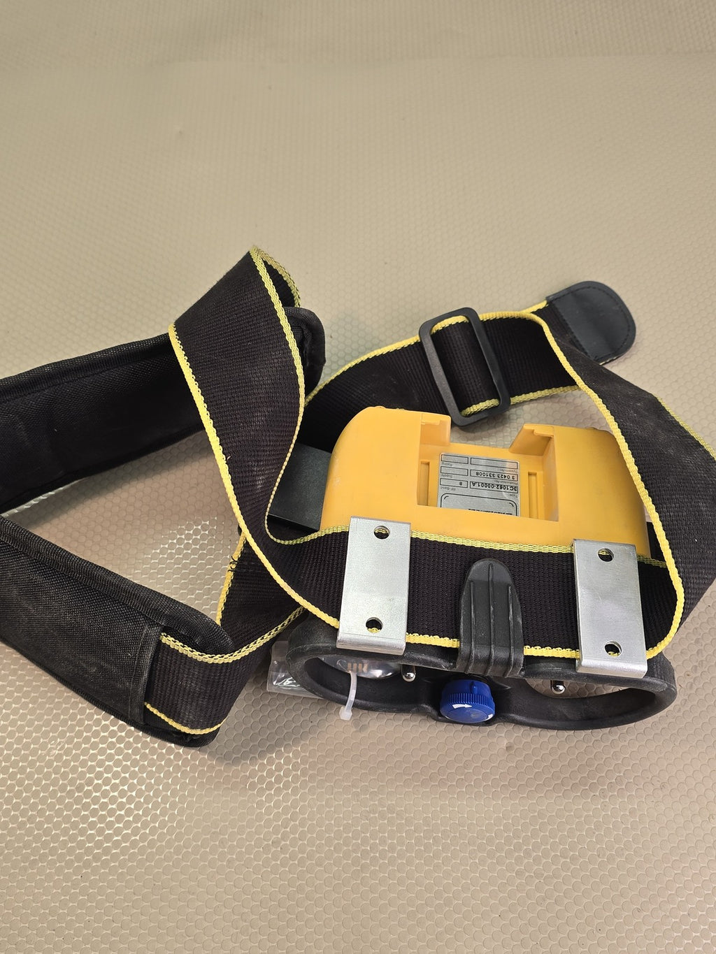 Hetronic 3C1062-00001.A CS2400 TR Getman Remote Control Transmitter w/ Belt