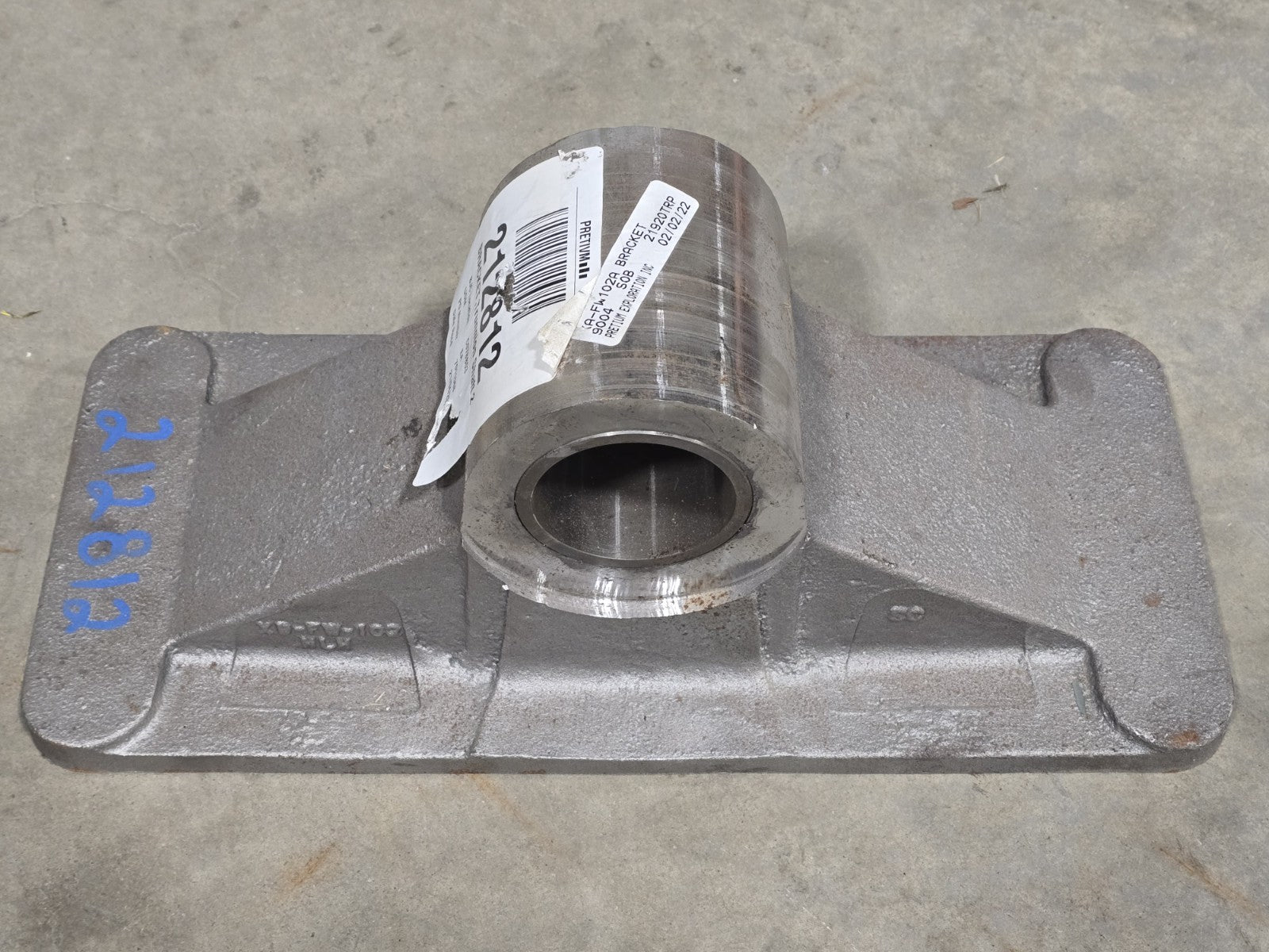 SAF Holland XA-FW-102 Trunnion Bracket Foot 5th Wheel Bracket NEW & Genuine