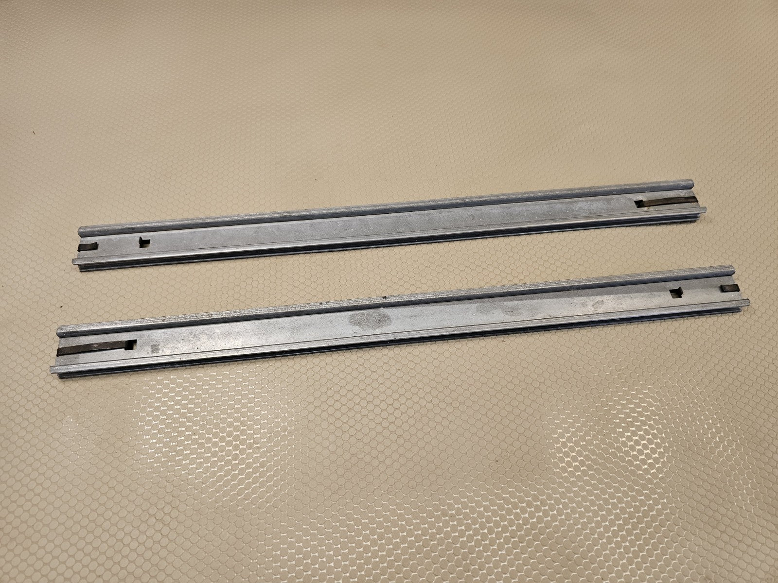 Snap-On Drawer Slide Set of 2 Vintage Style with Non-Ball Bearing