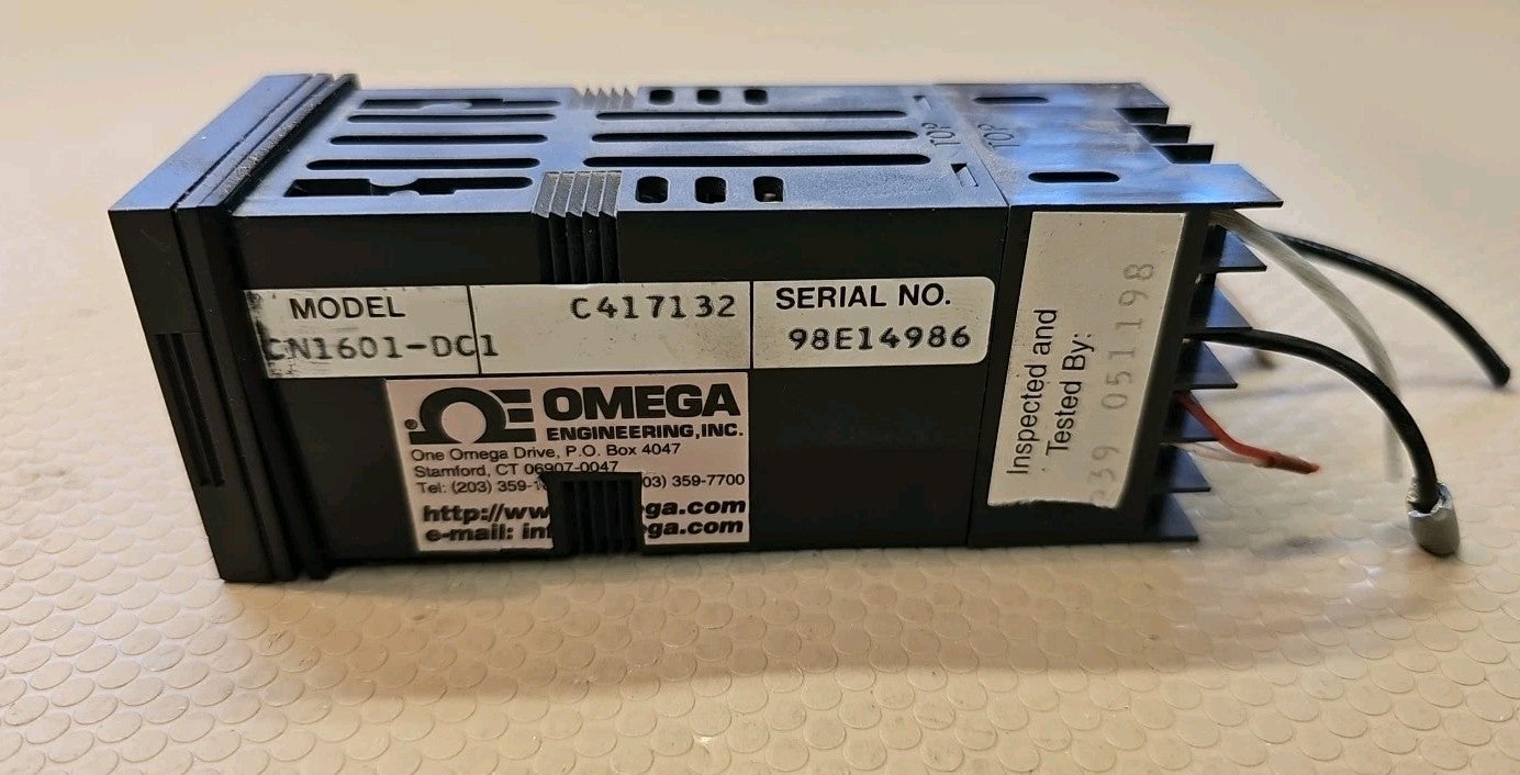 OMEGA N6102-Z210000 TEMPERATURE CONTROL 120-240VAC CN1601DC1