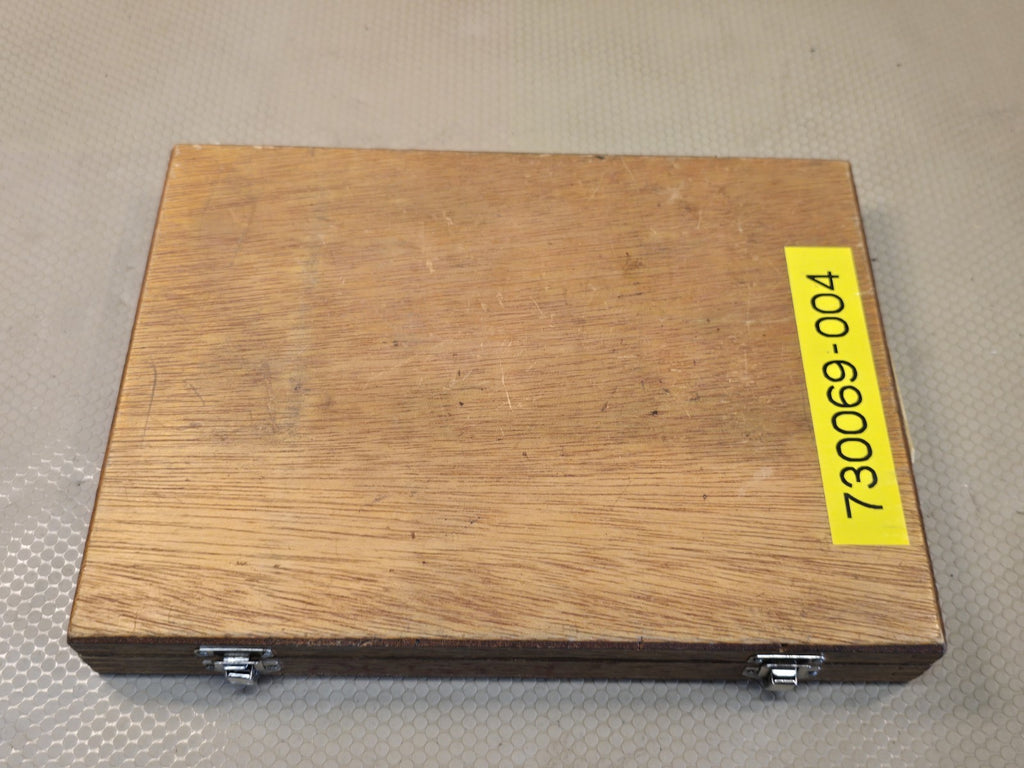 Fowler 52-225-015-1 Premium Depth Micrometer with 4" Base 0-6" Range Japan 73123