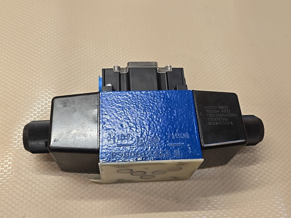 REXROTH 4WE10J40/CW110N9DA/V R978908908 110/120V Electromagnetic valve NEW!