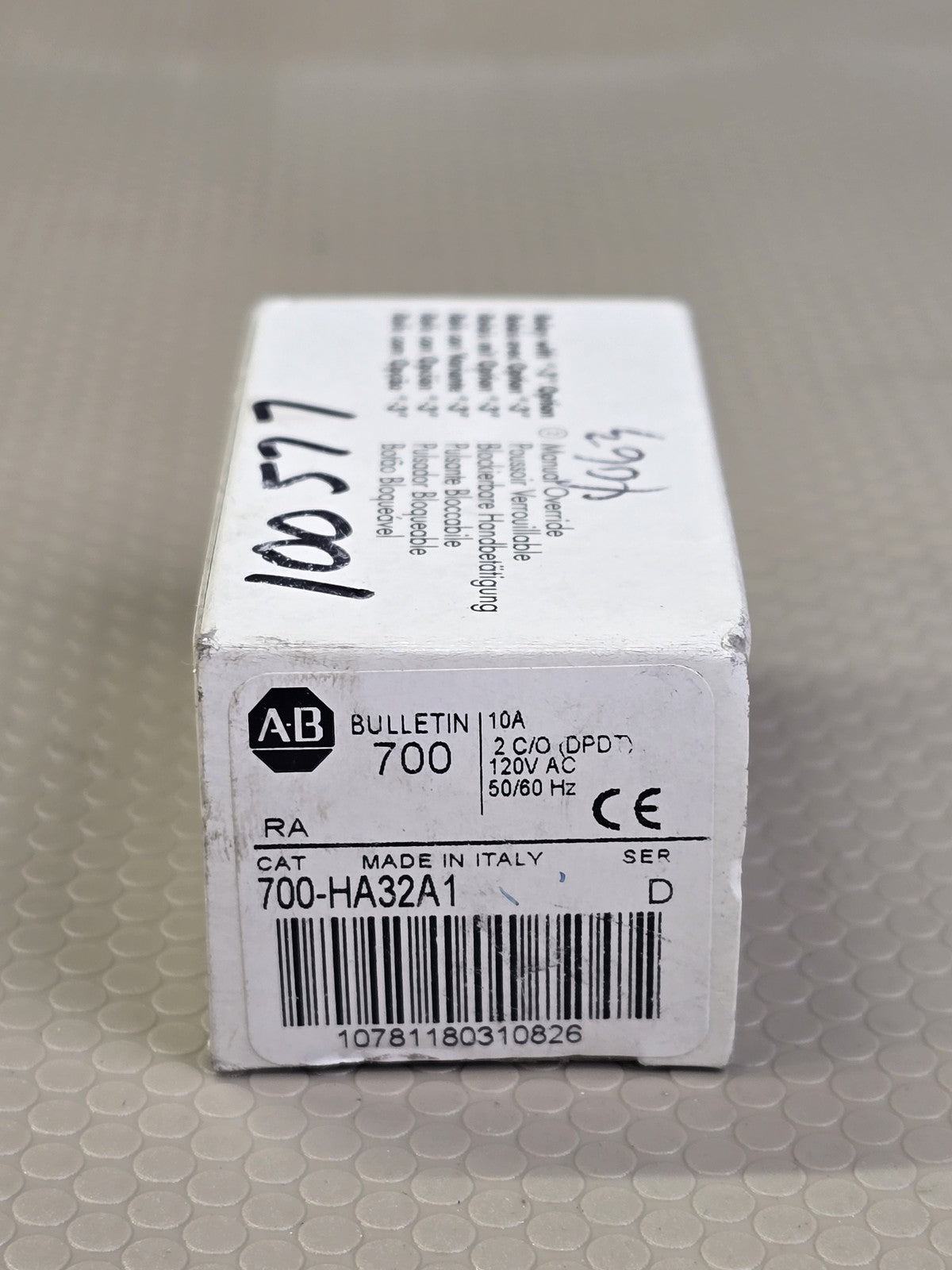 Allen-Bradley 700-HA32A1 Bulletin 700 Relay 10A 120V AC DPDT 8-Pin Ser D