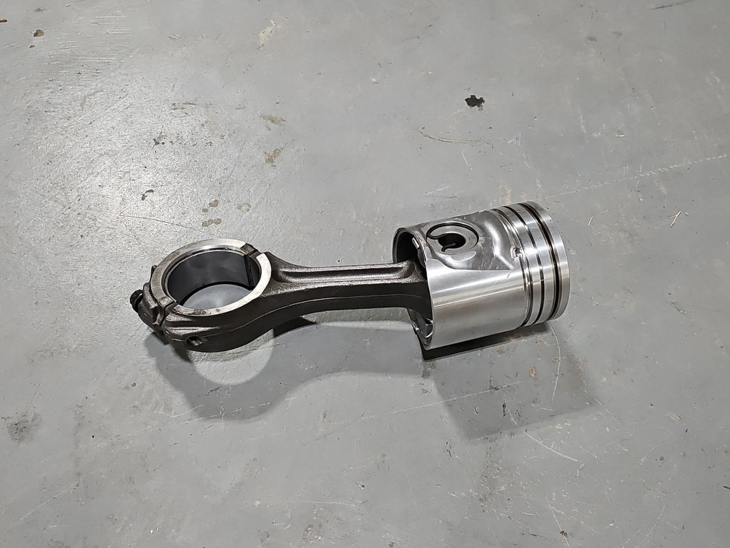 04-06 International Dt466e Piston W/connecting Rod