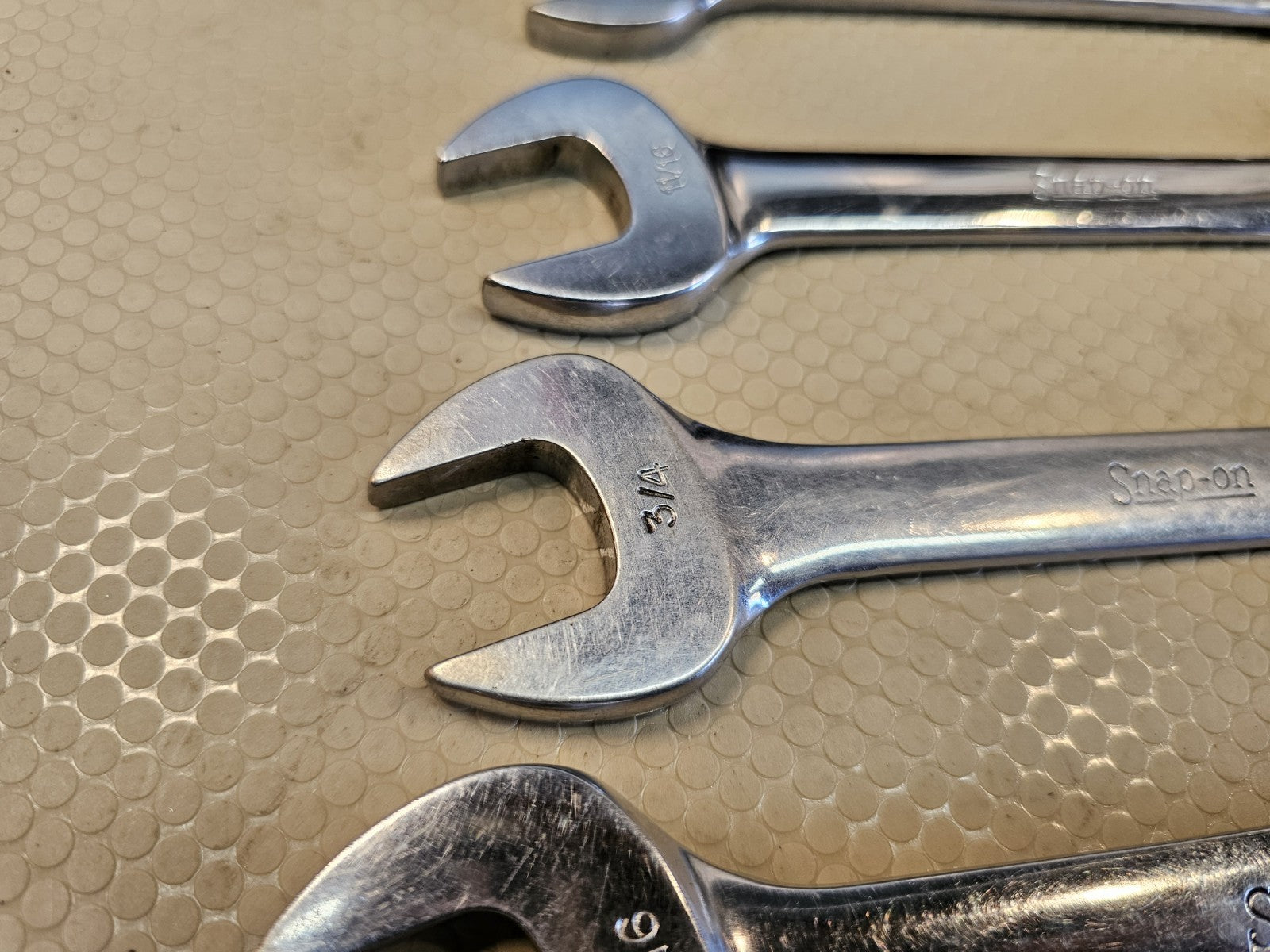 Snap-On OEXS715KSAE short combination wrench set w/ Large Sizes 15/16-11/32