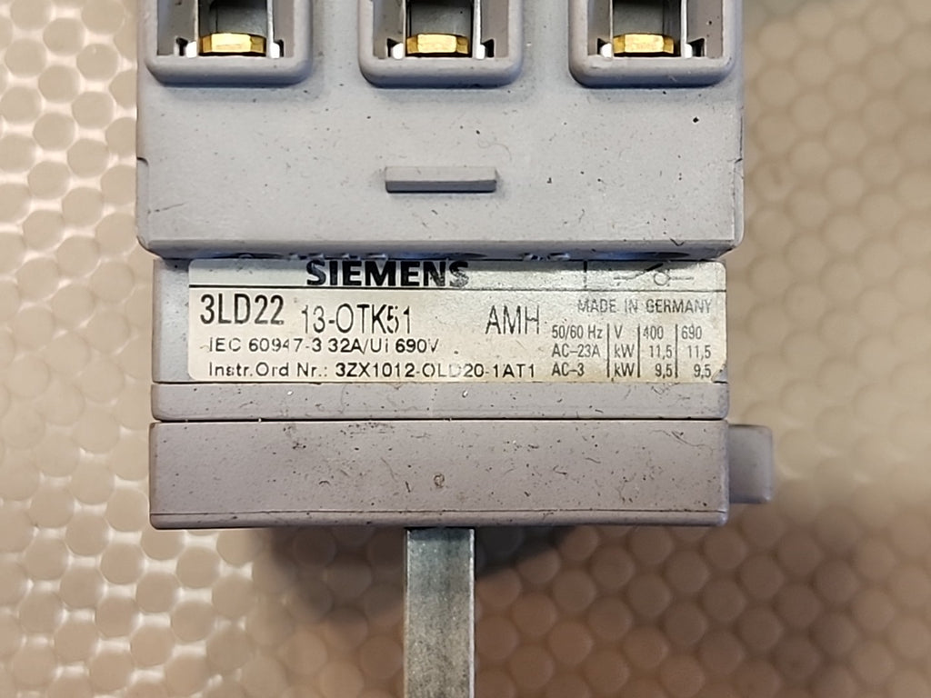 Siemens 3LD22 Switch 32A 600VAC 1-3 Phase 80A