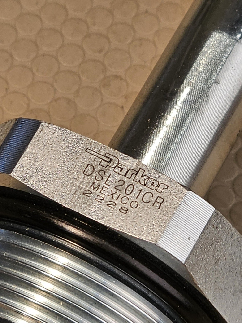 Parker DSL201CR Solenoid Cartridge Valve 2-Way Normally Closed 70 GPM 3600 PSI