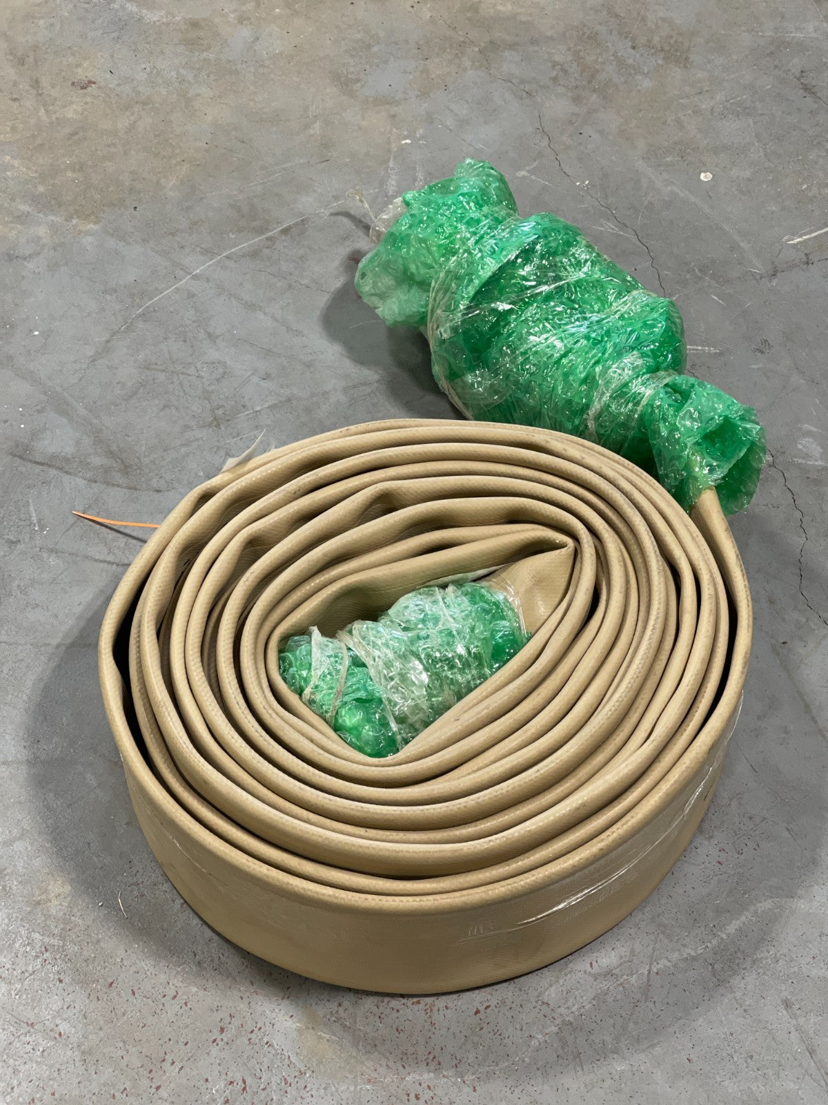 Bulldog WAT-HOG 4"x50' Tan 4.0 Bauer Type B MXF Wire On Water Hose Fire Hose