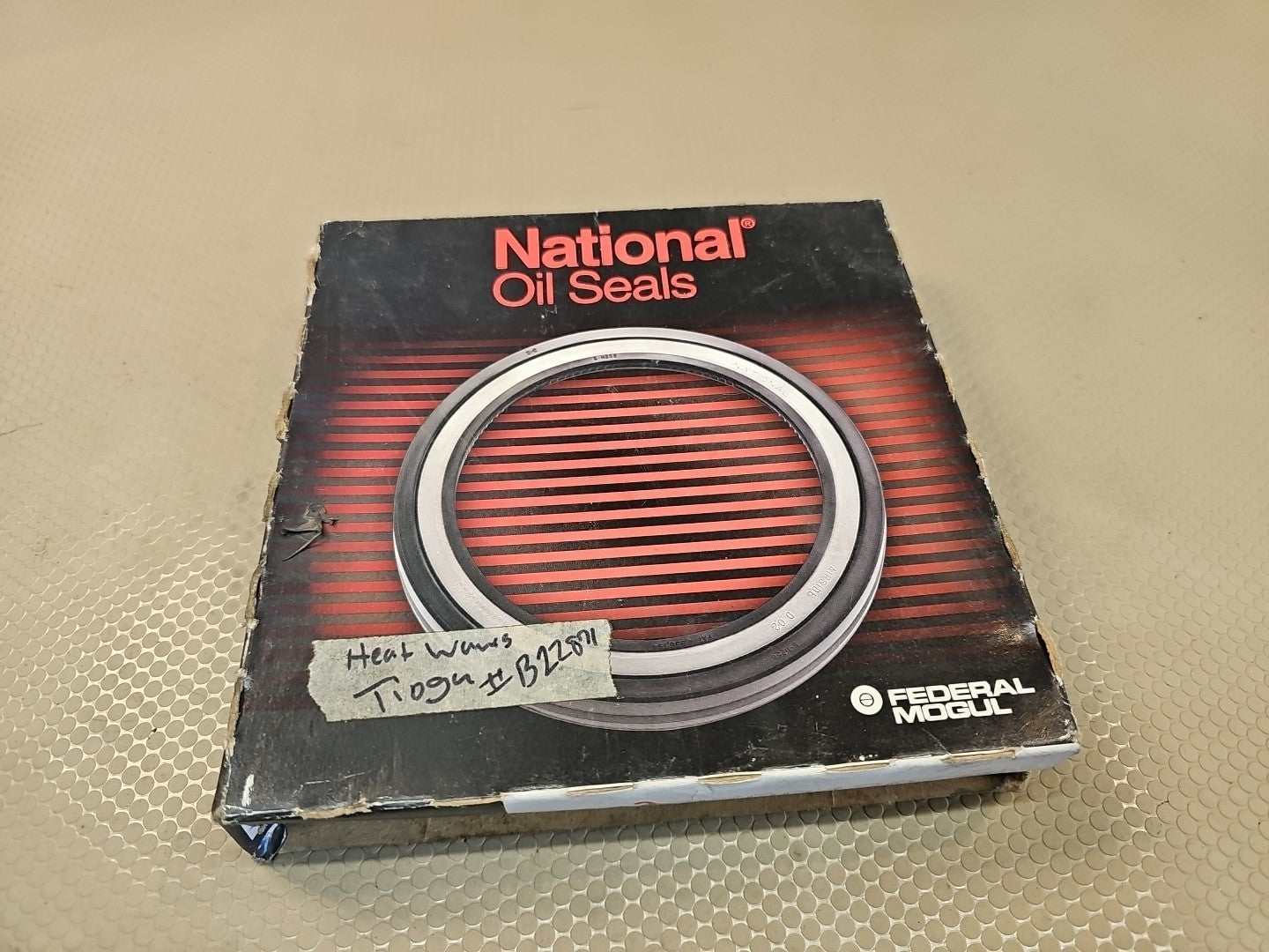 NEW National 370048A Oil Bath Seal