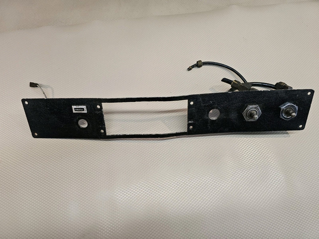 Kenworth OEM Dash Switch Panel Cluster Trim W900
