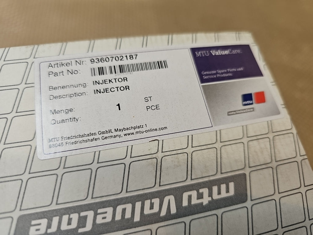 NEW OEM Mercedes MTU Injector 9360701787, 9360702187, 9360701887 Genuine Atego