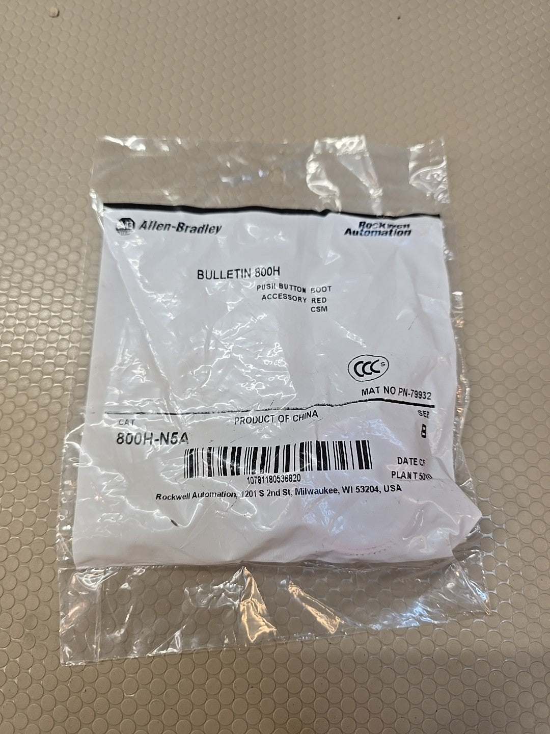 New Allen-Bradley 800H-N5A * Push Button Boot, Red