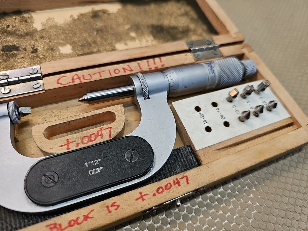 VIS 1-2" NO. 2-219-002 SCREW THREAD MICROMETER .001" 