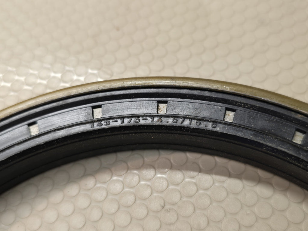145*175*14.5/15.5 Wheel Hub Oil Seal Engine Parts Seal Cylinder Seal Cassette 