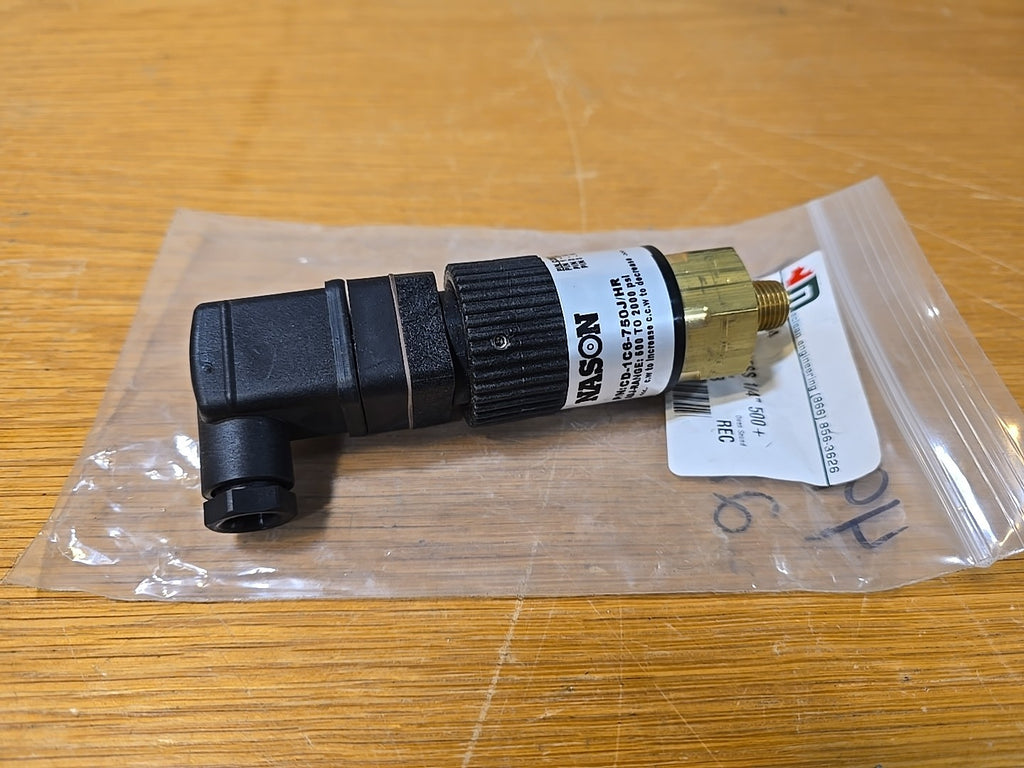 NEW NASON CD-1C6-750G/HR PRESSURE SWITCH UNMP 010221