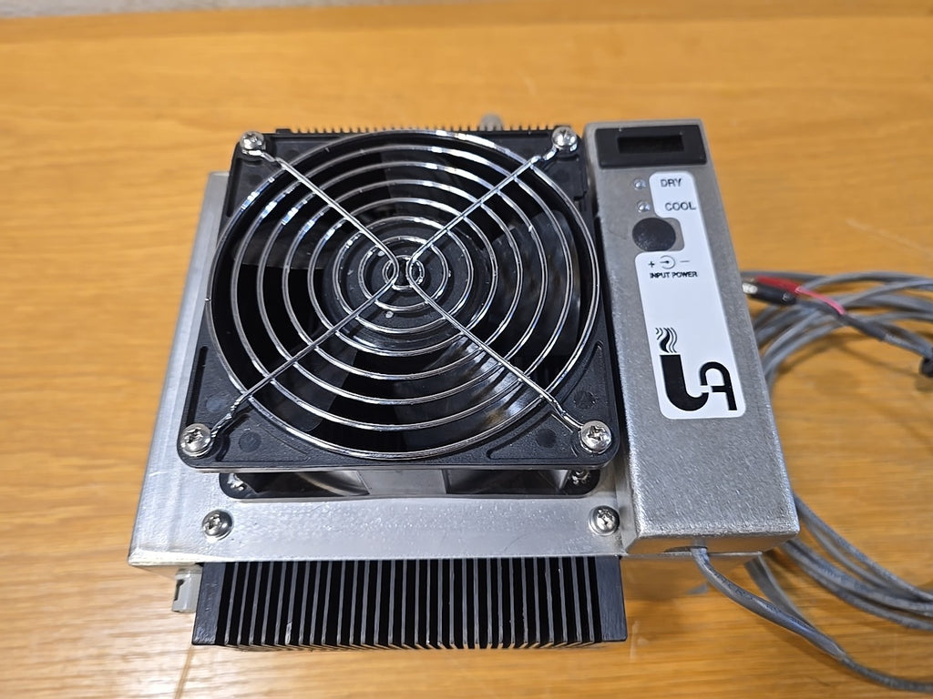 Universal Analyzers 624SS Mini Gas Cooler - 24VDC, 316 Stainless Steel