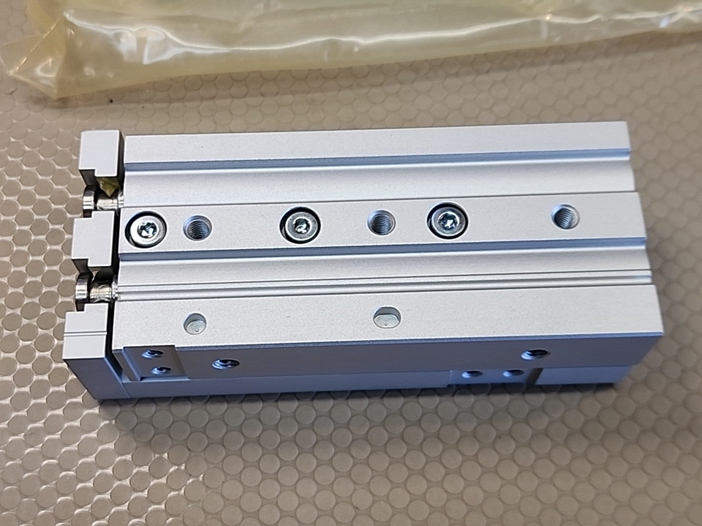 SMC MXS12-50R Pneumatic Table Slide 50mm Stroke