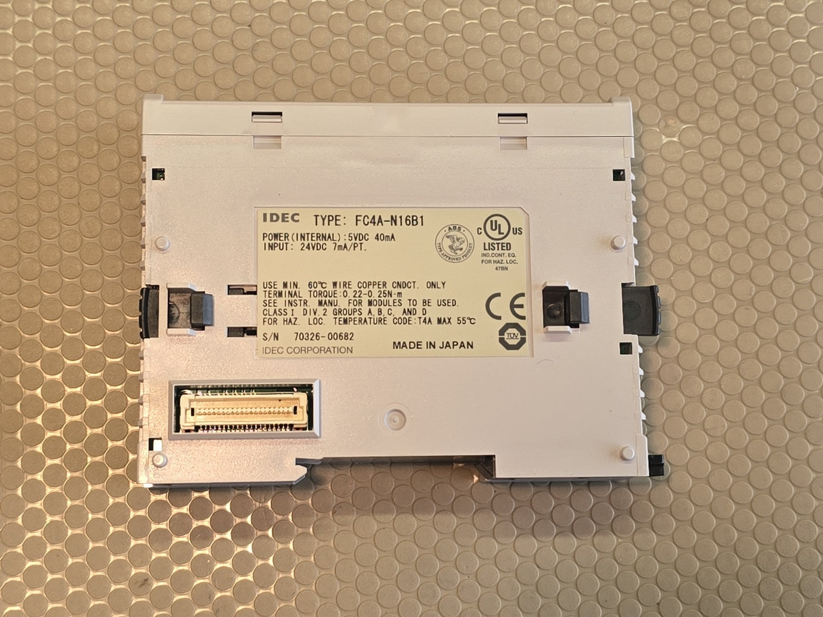 Used & Tested IDEC FC4A-N16B1 PLC Output Module
