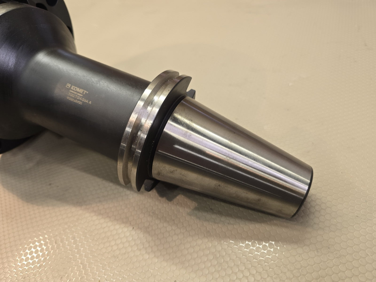 NEW Komet Ceratizit 500.704064 A CAT50 Taper Shank  205.60-215.59m Boring Head