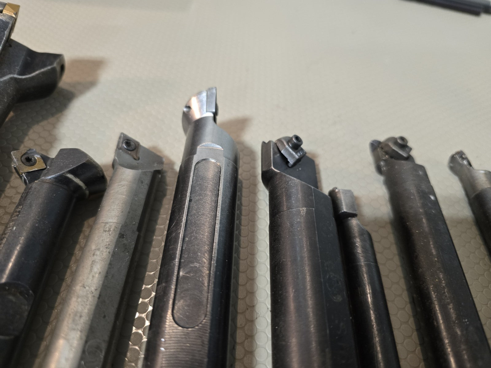 LOT OF BORING BARS END MILLS Cutters Shanks with Carbide Inserts 