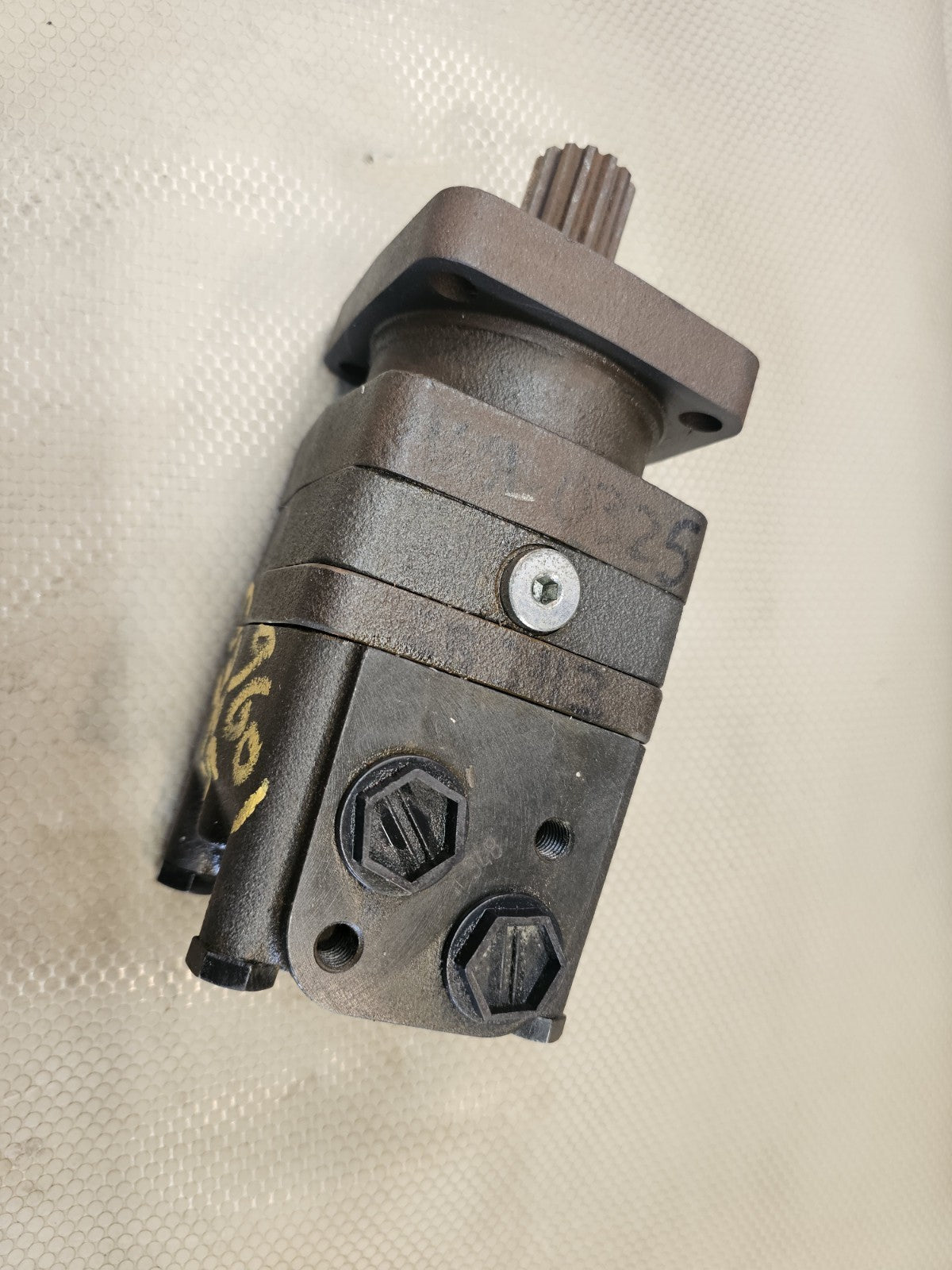 Epiroc hydraulic motor MSQ100SH-18 gear pump NEW