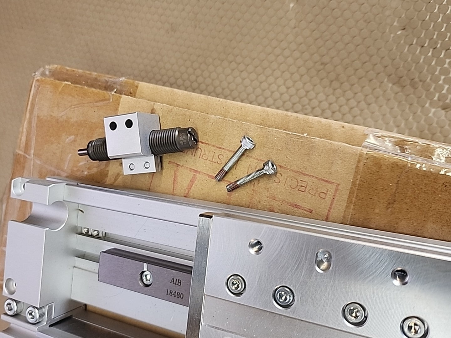 SMC MY2H16G-150H M9NL Rodless Pneumatic Air Cylinder Actuator 