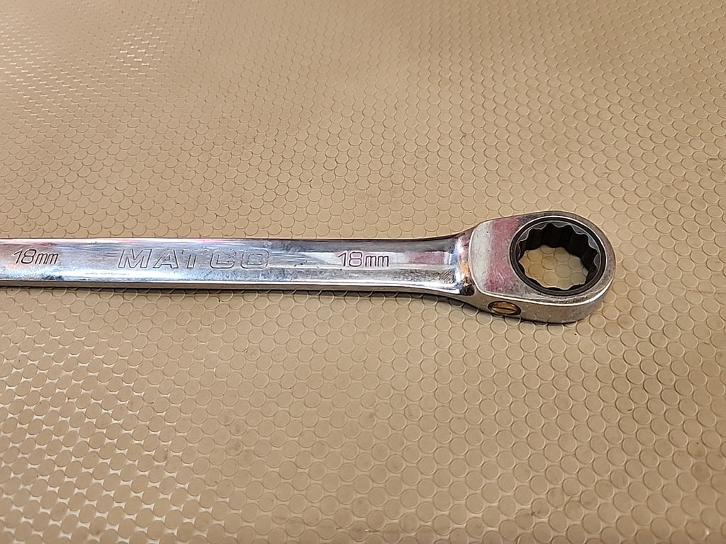 Matco Tools 18mm Ratcheting combination wrench 7GRC18M2 12 Point 72 Teeth