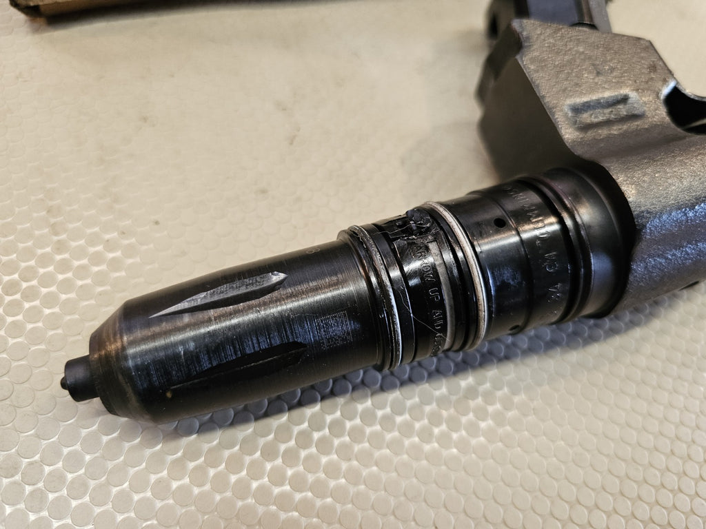 OEM Cummins 3652542RX Fuel Injector Cummins *Core* for Remanufacture
