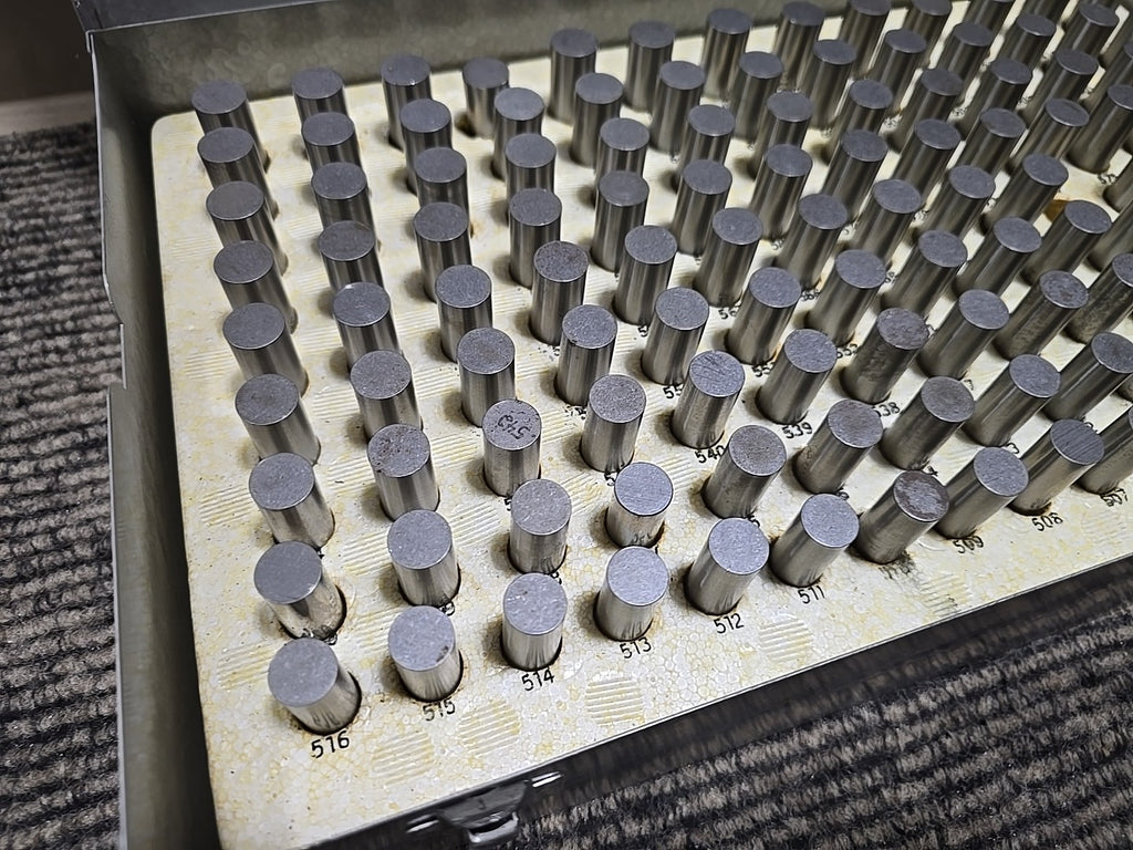MEYER NEAR COMPLETE PRECISION PIN GAGE SET .501"-.625" (MISSING ONE)