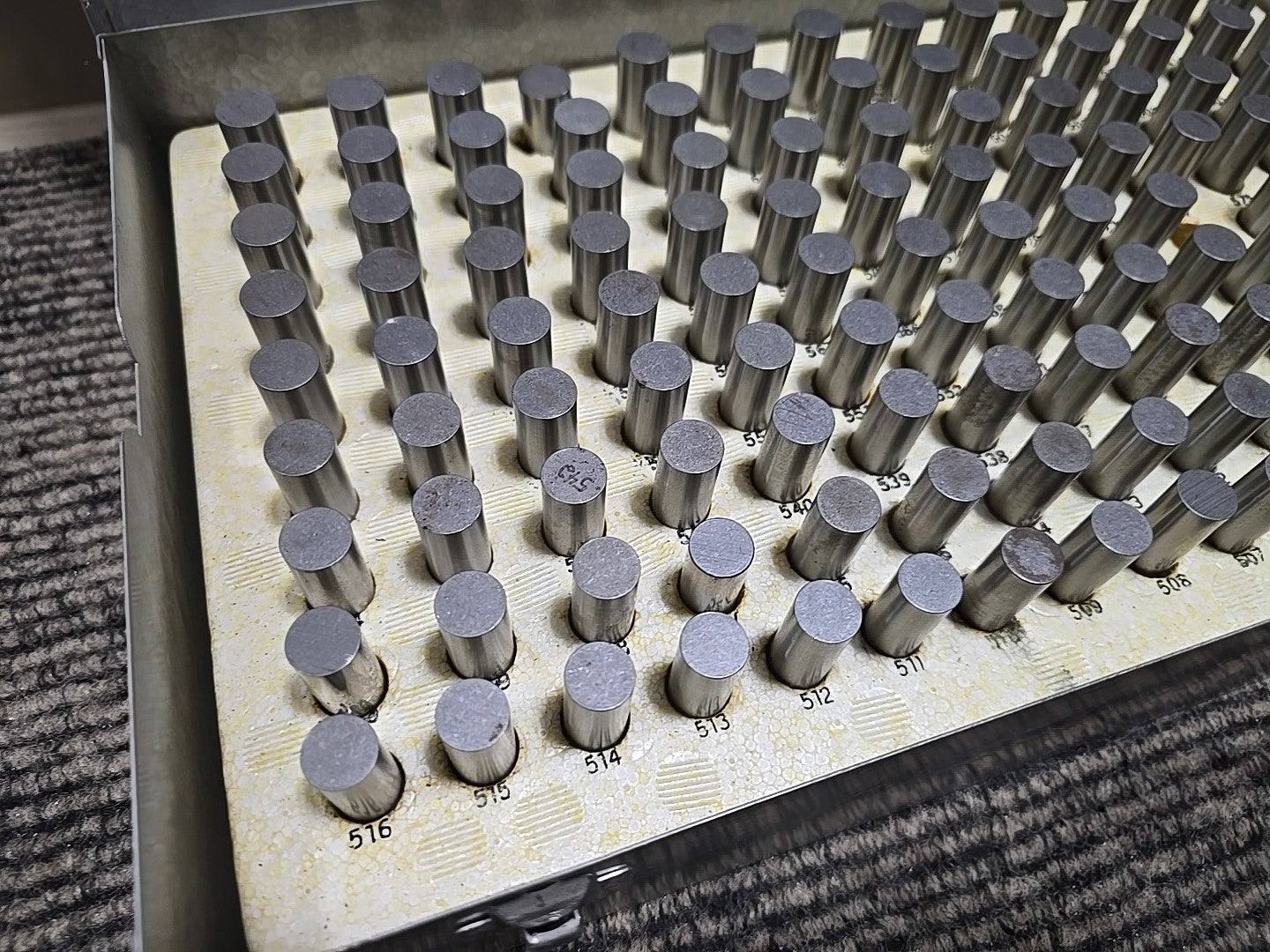 MEYER NEAR COMPLETE PRECISION PIN GAGE SET .501"-.625" (MISSING ONE)
