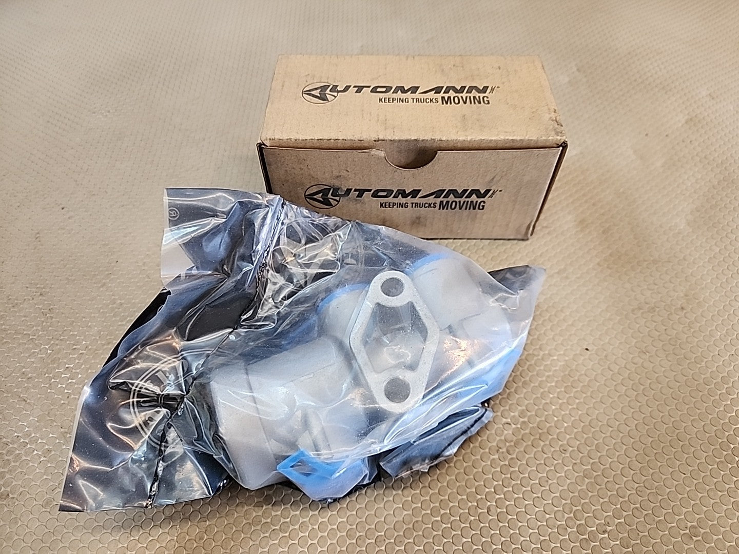 Peterbilt TP3 Type Tractor Protect Valve  170.279000  279000