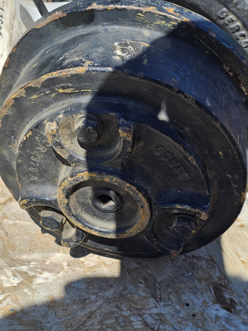 Berco Top Carrier Track Roller CR2928A Hub