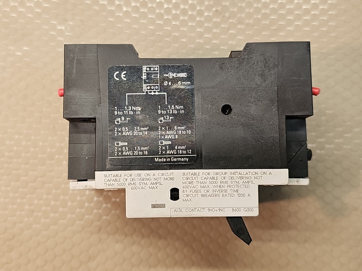 Siemens 3VU1300-1MD00 / 3VU1300-1MF00 / 3VU1300-1MG00 Circuit Breaker 