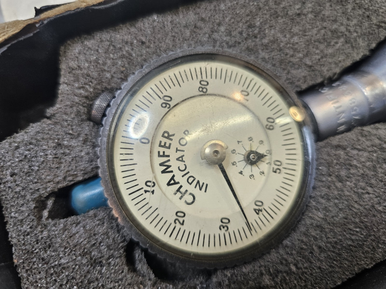 Acme Scientific 0°-90° Range Dial Indicator Chamfsr Gage + Case Starrett Sharp