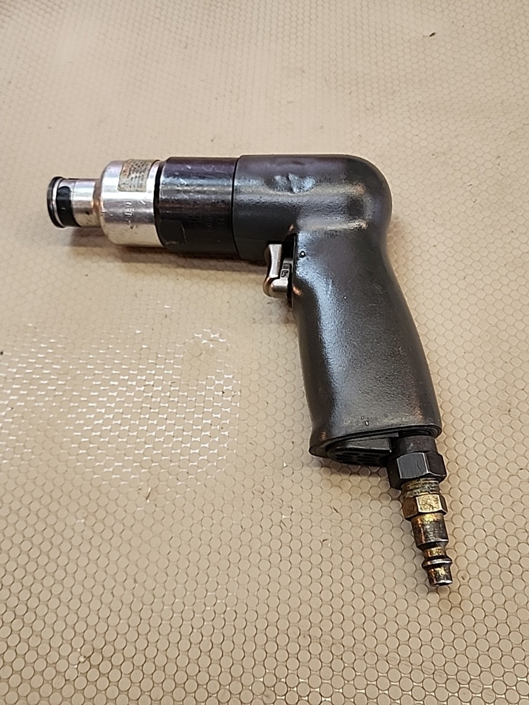 INGERSOLL RAND 41PP25TSQ4 1/4″ Bit Holder 2500 RPM Pistol Grip Handle Air Driver