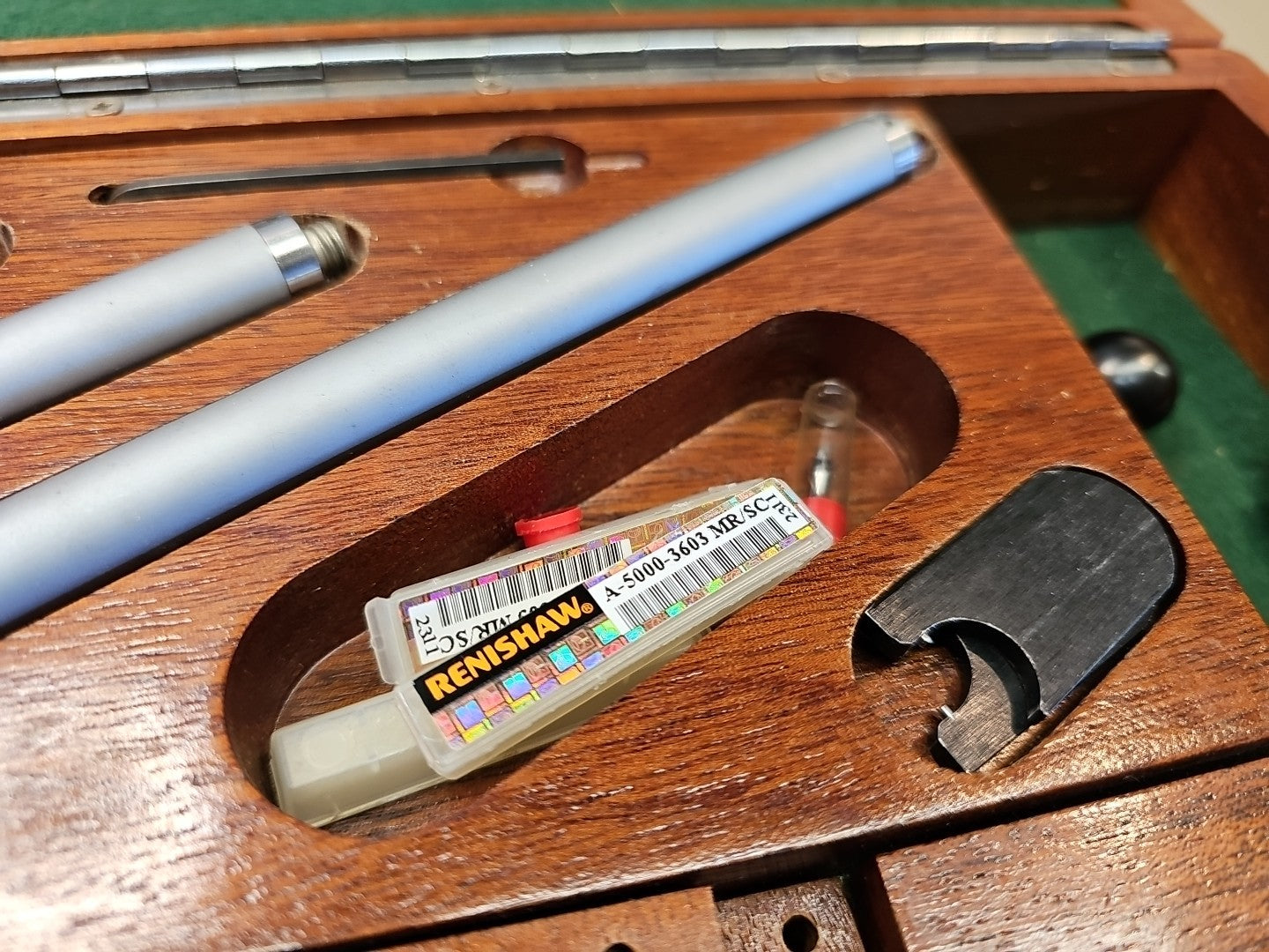 Renishaw Mitutoyo CMM Extended Probe Set 932880 *Light Use*