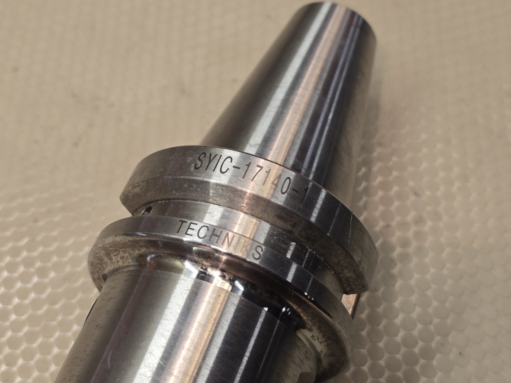 Techniks SYIC-17140-1, BT40 ,  End Mill Holder